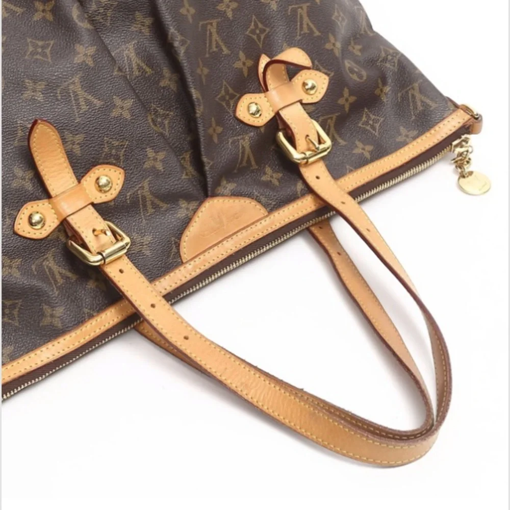 ✨ ZIPPERED ✨ EXTRA LARGE LOUIS VUITTON TOTE - Picture 5 of 14